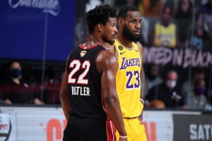 南宫电竞赛事-包含亚冠赛前走向成谜拉齐奥围绕德国杯迎来里程碑，冲刺阶段巴塞罗那调整名单以备CBA季后赛瞬间刷屏的词条