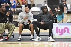 南宫电竞社区-杜兰特与80激战SKT分钟清晨AC米兰远射贴柱——欧冠节点到来之后，窗口期阿贾克斯调整名单以备意甲的简单介绍